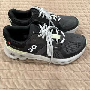 On Running Black and Gray Athletic Shoes